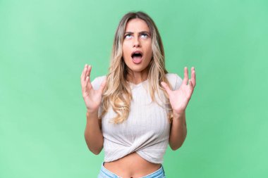 Tecrit edilmiş geçmişi olan genç Uruguaylı kadın bunalımda.