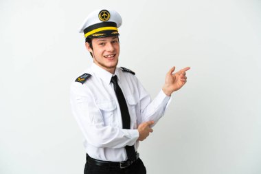 Rus uçak pilotu beyaz arka planda izole edildi.