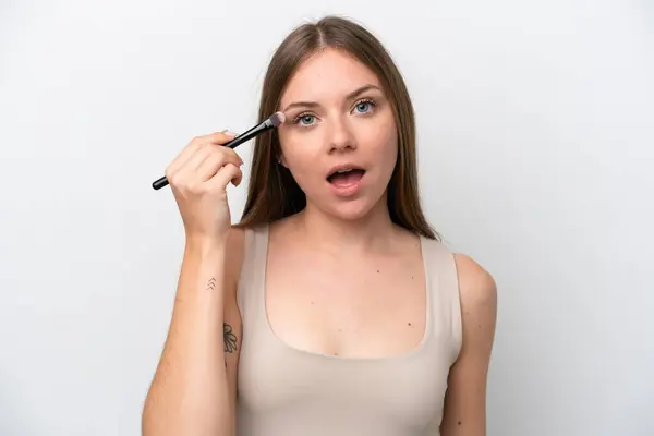 Ung Litauisk Kvinna Isolerad Vit Bakgrund Håller Makeup Borste Och — Stockfoto