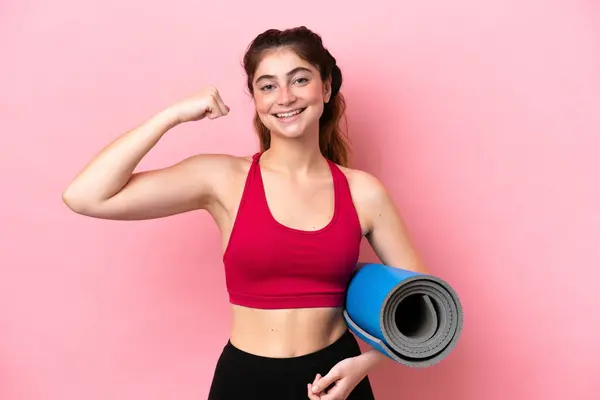 Young Sport Woman Going Yoga Classes While Holding Mat Doing —  Fotos de Stock