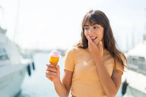 Young Woman Cornet Ice Cream Outdoors Surprise Shocked Facial Expression — Stock Photo, Image