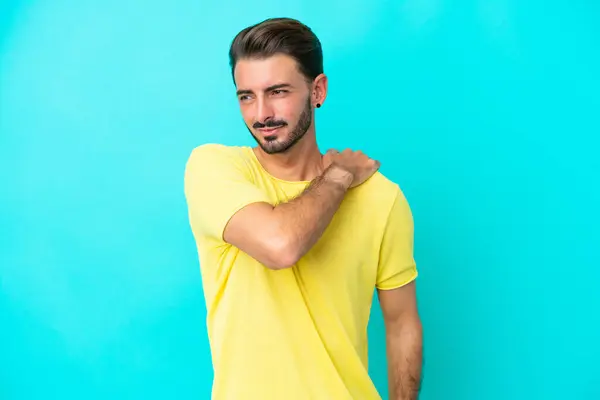 Young Caucasian Man Isolated Blue Background Suffering Pain Shoulder Having — Stock Photo, Image