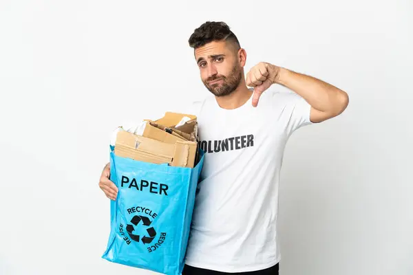 Hombre Caucásico Sosteniendo Una Bolsa Reciclaje Llena Papel Para Reciclar —  Fotos de Stock