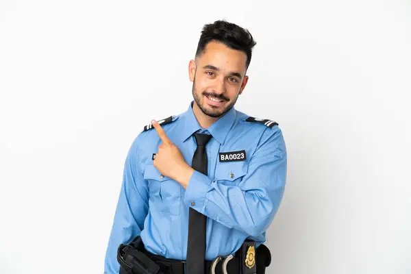 Police Caucasien Homme Isolé Sur Fond Blanc Pointant Vers Côté — Photo