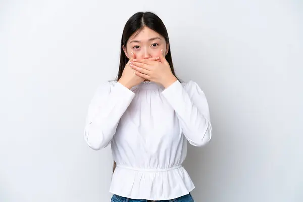 Young Chinese Woman Isolated White Background Covering Mouth Hands — Stock Photo, Image