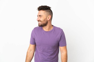 Beyaz arka planda izole edilmiş beyaz bir adam.