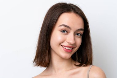 Beyaz arka planda izole edilmiş genç Ukraynalı kadın. Portre