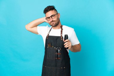 Önlüklü berberin şüpheleri var.