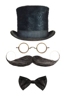 Klasik beyefendi şapkası, gözlüğü, kıvırcık bıyığı ve beyaz arka planda izole edilmiş papyon.