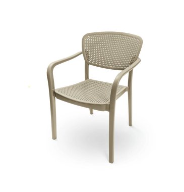 Beyaz zemin üzerinde bej plastik kafe sandalye, kırpma yolu dahil