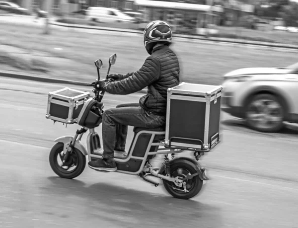Power Motion Blur Courier Scooter Hurry Complete Orde — Stock Photo, Image