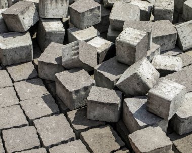 Kaldırımlar için gri beton bloklar