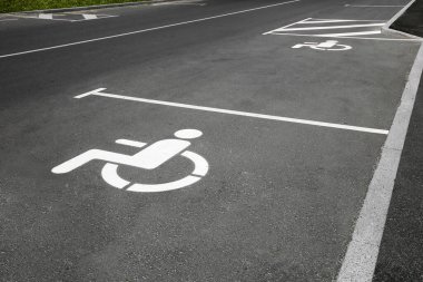 Engelliler için park yerlerinin belirlenmesi