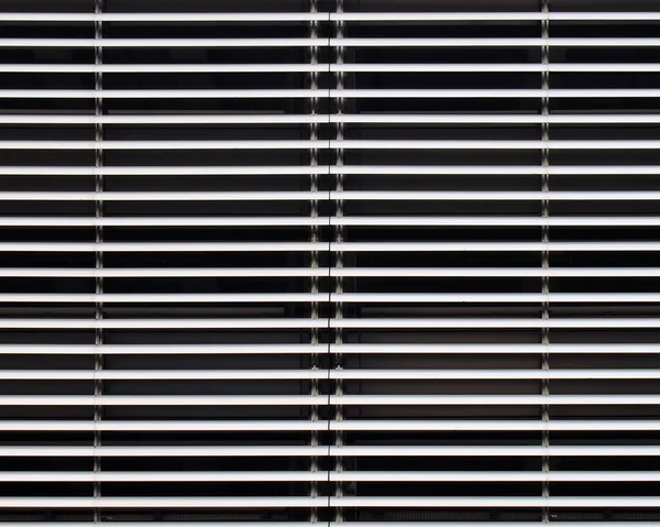 Modern Horisontell Ventilerad Stålarkitektonisk Beklädnad Utsidan Byggnad — Stockfoto