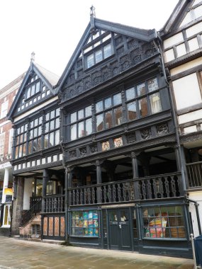 Chester, Cheshire, Birleşik Krallık - 20 Mart 2024: Watergate Caddesi Chester 'daki fiesta kokteyl barı