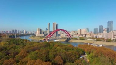 Wuhan Hanyang Nanan Zui Parkı Sonbahar manzarası