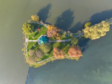 Wuhan Doğu Gölü Wetland Park Sahne Bölgesi Sonbahar manzarası