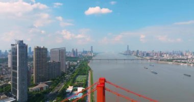 Wuhan Yaz Şehri Tarihi ve Gökyüzü Çizgisi Manzarası