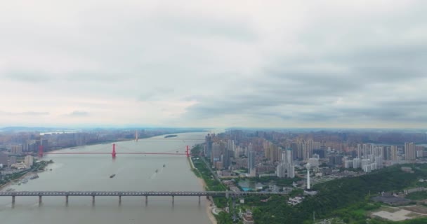 Wuhan Summer City Landmark Sky Line Scenery — Stock Video