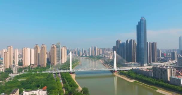 武漢夏の街のランドマークとスカイラインの風景 — ストック動画