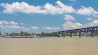 Wuhan Yaz Kenti ve Gökyüzü Hattı manzara hızlandırılmış fotoğrafçılık