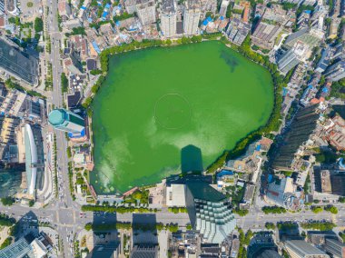 Wuhan CBD yüksek katlı gökyüzü manzarası