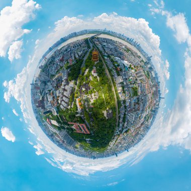 Wuhan Şehri ve Skyline Manzaraları  