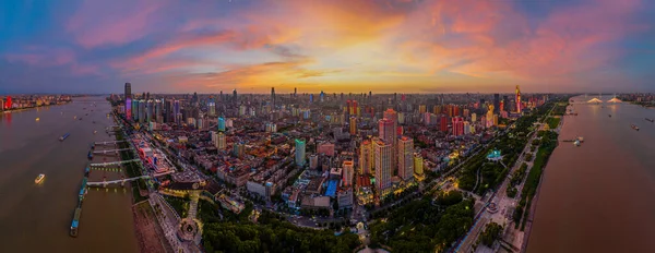 Monumento Ciudad Wuhan Paisajes Del Horizonte — Foto de Stock