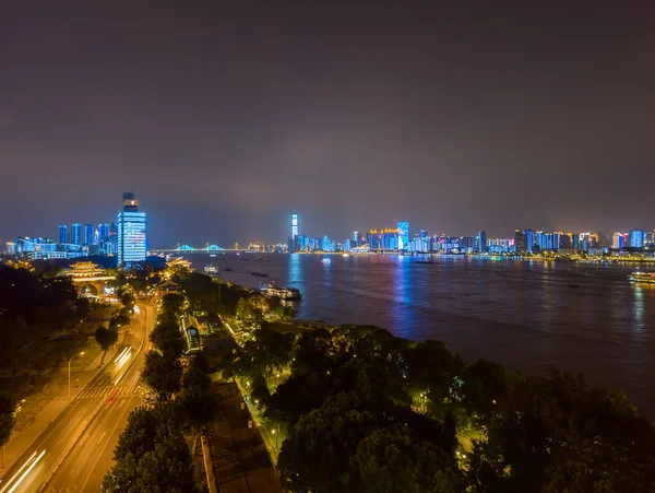 Rzeka Wuhan Yangtze Rzeka Han Czterech Brzegach Miasta Przepiękne Widoki — Zdjęcie stockowe