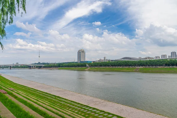 Wuhan Yangtze Řeka Řeka Han Čtyřech Březích Města Dominantní Panorama — Stock fotografie