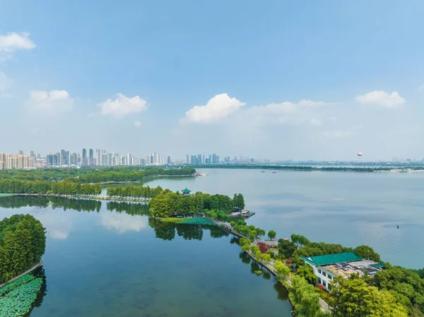 stock image Summer natural scenery of Wuhan East Lake Scenic Area