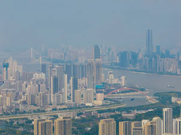 Wuhan Yaz Şehri Tarihi ve Skyline Manzarası