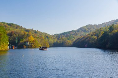 Wuhan Mu Lan Tianchi Manzarası Sonbahar Sonbaharı Sahnesi