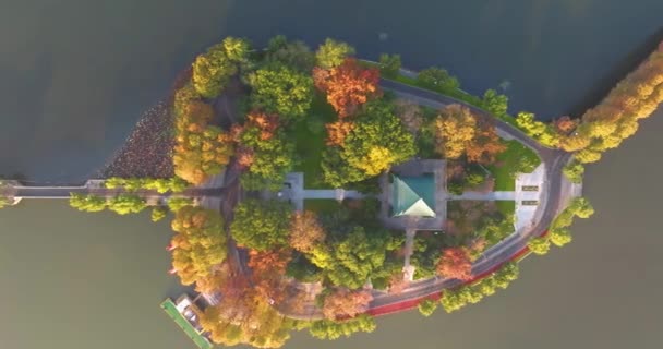 Cenário Final Outono Wuhan East Lake Scenic Area — Vídeo de Stock