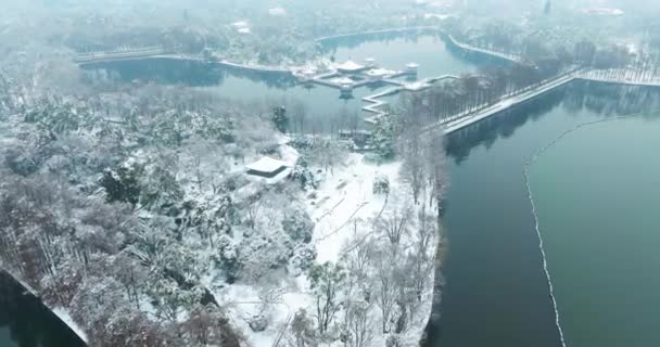 Snölandskap Wuhan East Lake Scenic Area — Stockvideo