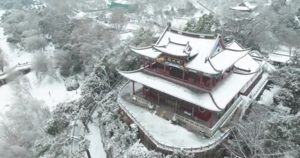 Wuhan Qingchuan Pavyonu Kar Manzaralı — Stok video