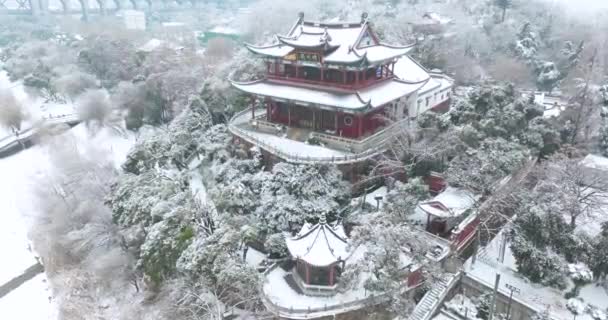 Wuhan Qingchuan Pavilion Parque Paisaje Nieve — Vídeos de Stock
