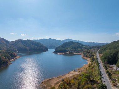 Cennetin sonbahar manzarası, Jiuzi Nehri, Luos, Çin