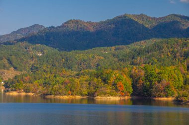 Late autumn scenery of Heaven Lake, Jiuzi River, Luotian, China clipart