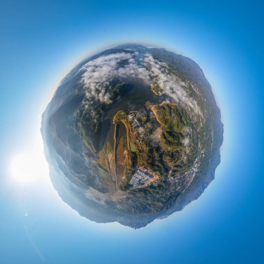 Cennetin sonbahar manzarası, Jiuzi Nehri, Luos, Çin