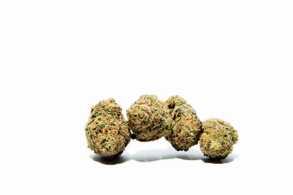 Närbild Cannabisblomknoppar Högen — Stockfoto