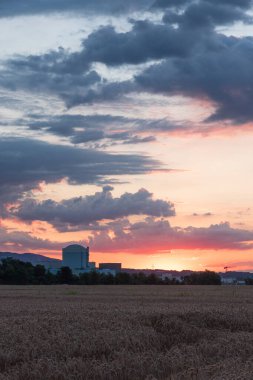 Sabah görüşü Krsko Nükleer Santrali, Posavje, Slovenya