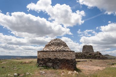 Antik Nuraghe Santu Antine Sardinya, İtalya 'da yer almaktadır.