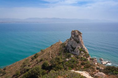 Torre del Poetto, Sardinya, İtalya üzerinde güzel yürüyüş manzarası