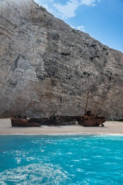 Yunanistan 'ın Zakynthos adasında bulunan ünlü Navagio Plajı