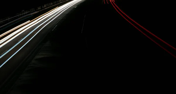 Luci Auto Con Notte Lunga Esposizione — Foto Stock