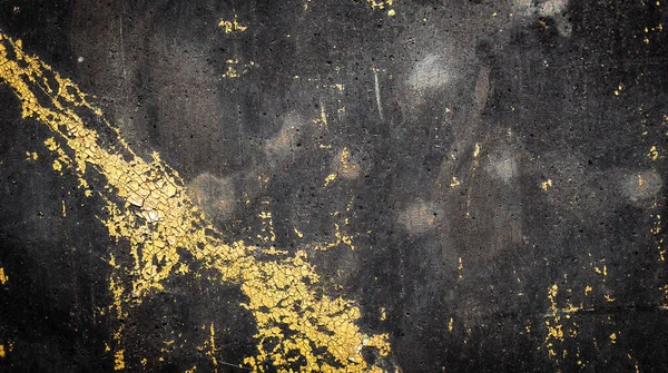 Παλιός Μαύρος Τοίχος Βαμμένος Χρυσό Χρώμα — Φωτογραφία Αρχείου