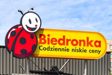 Bedzin, Polonya - 14.05. 2023 - Bedzin 'de Biedronka zincir mağazası