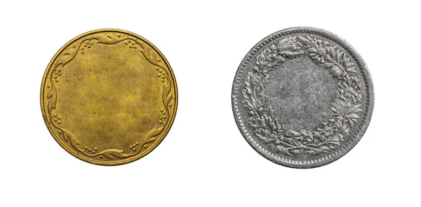 古い空の金 白い隔離された背景の銀のコイン — ストック写真