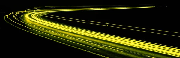 Желтые Автомобильные Огни Ночью Длительное Воздействие — стоковое фото
